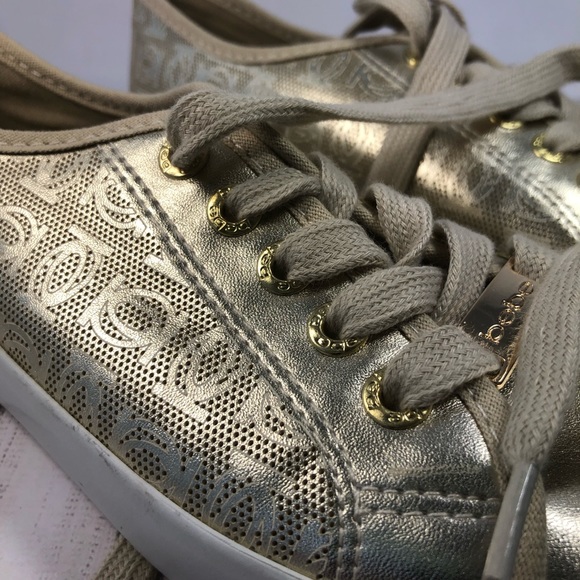Bebe Dane Shiny Gold Lace-up Vented Sneaker Sz 7 - Picture 9 of 15